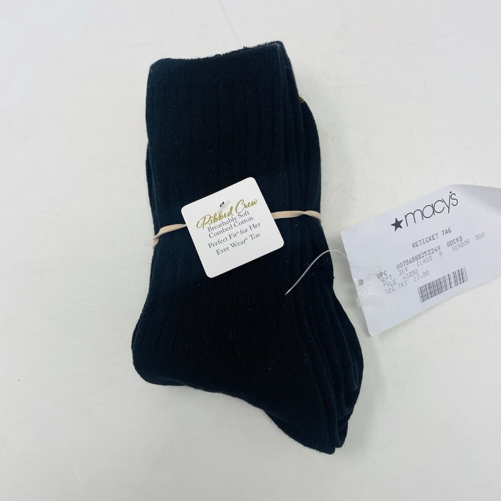 Gold Toe Womens One Size Fits Most 3-Pack Casual Ribbed Crew Socks in Black 2526